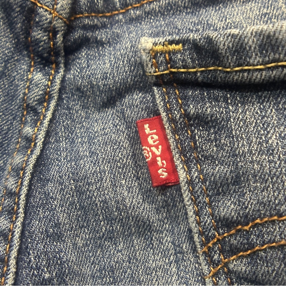 EUC Levi's Women's 505 Straight Leg Blue Jeans size 2 - Picture 9 of 16